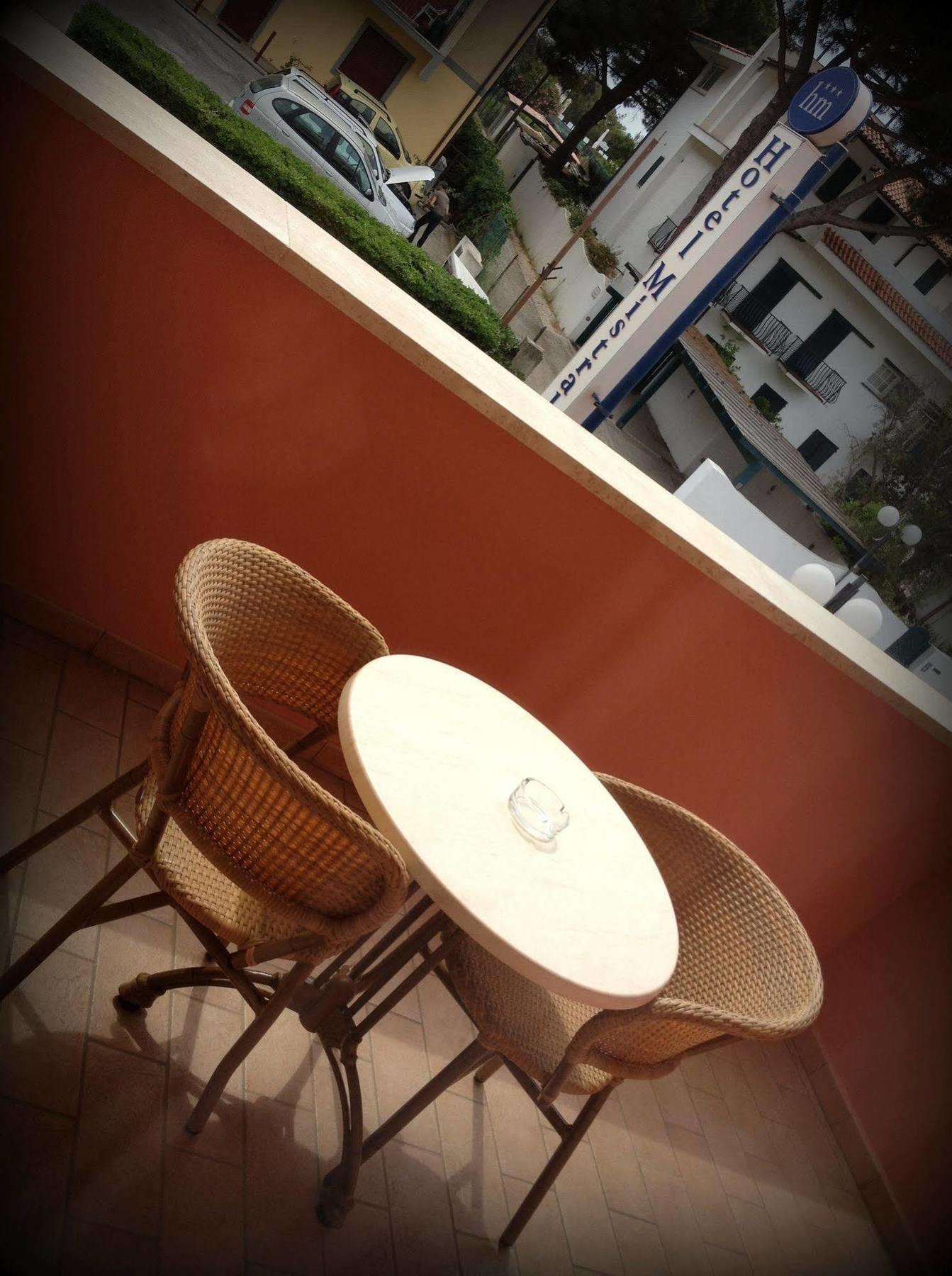 Hotel Mistral Marina di Campo Bagian luar foto